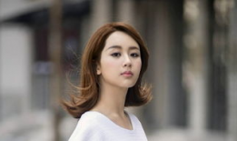 女明星光溜溜图片视频素材高清,揭秘女明星高清光溜溜图片视频素材的幕后故事